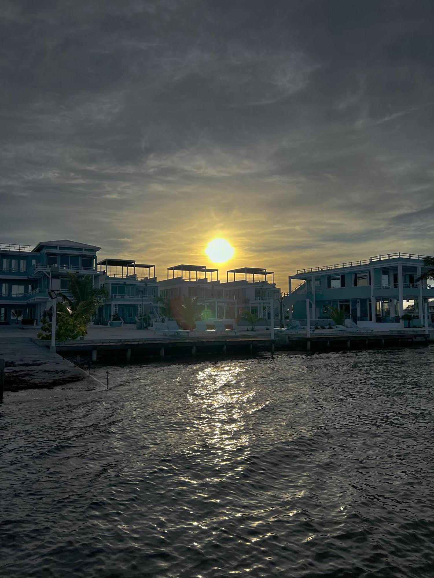 Island Magic Villas Caye Caulker Dış mekan fotoğraf